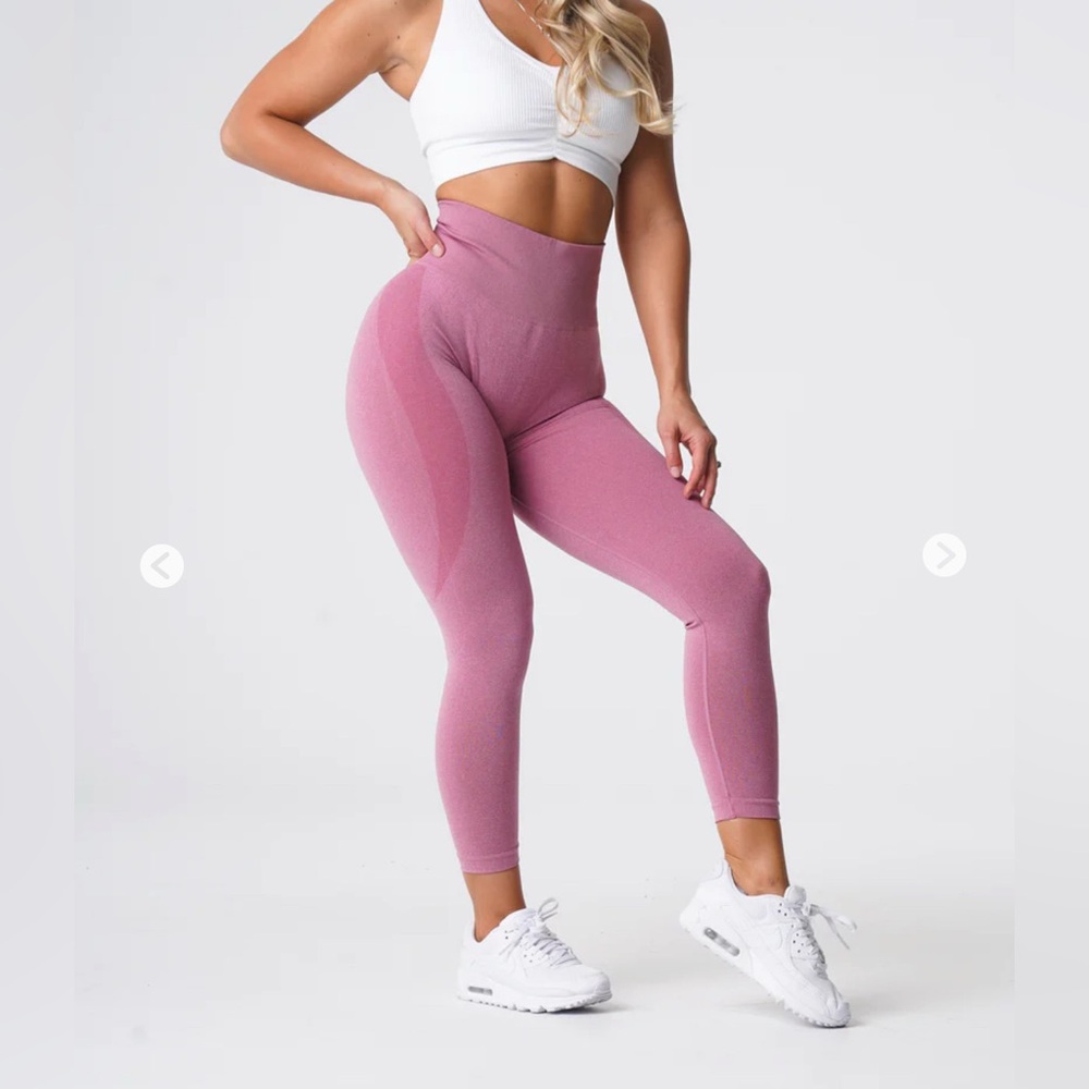 NVGTN Contour Leggings (Pastel Pink)